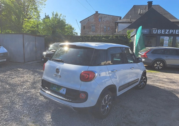 Fiat 500L cena 44900 przebieg: 72000, rok produkcji 2016 z Krotoszyn małe 301